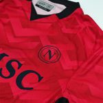 ssc neapel replika tango rotes trikot 20242025 Kategorie | SSC Napoli Trikots für Wahre Fans